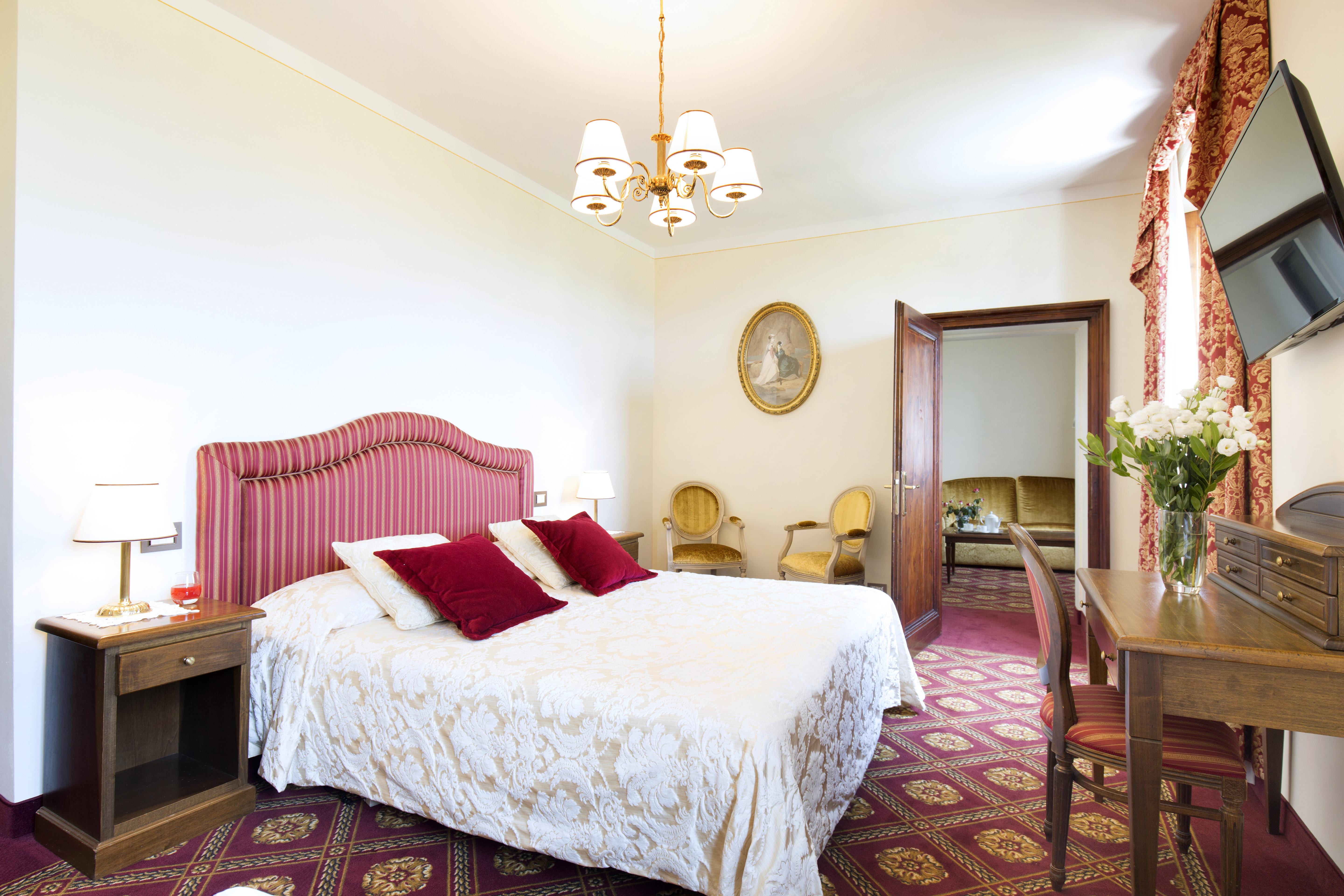 Villa Lecchi Hotel Wellness 콜레 발델사 외부 사진