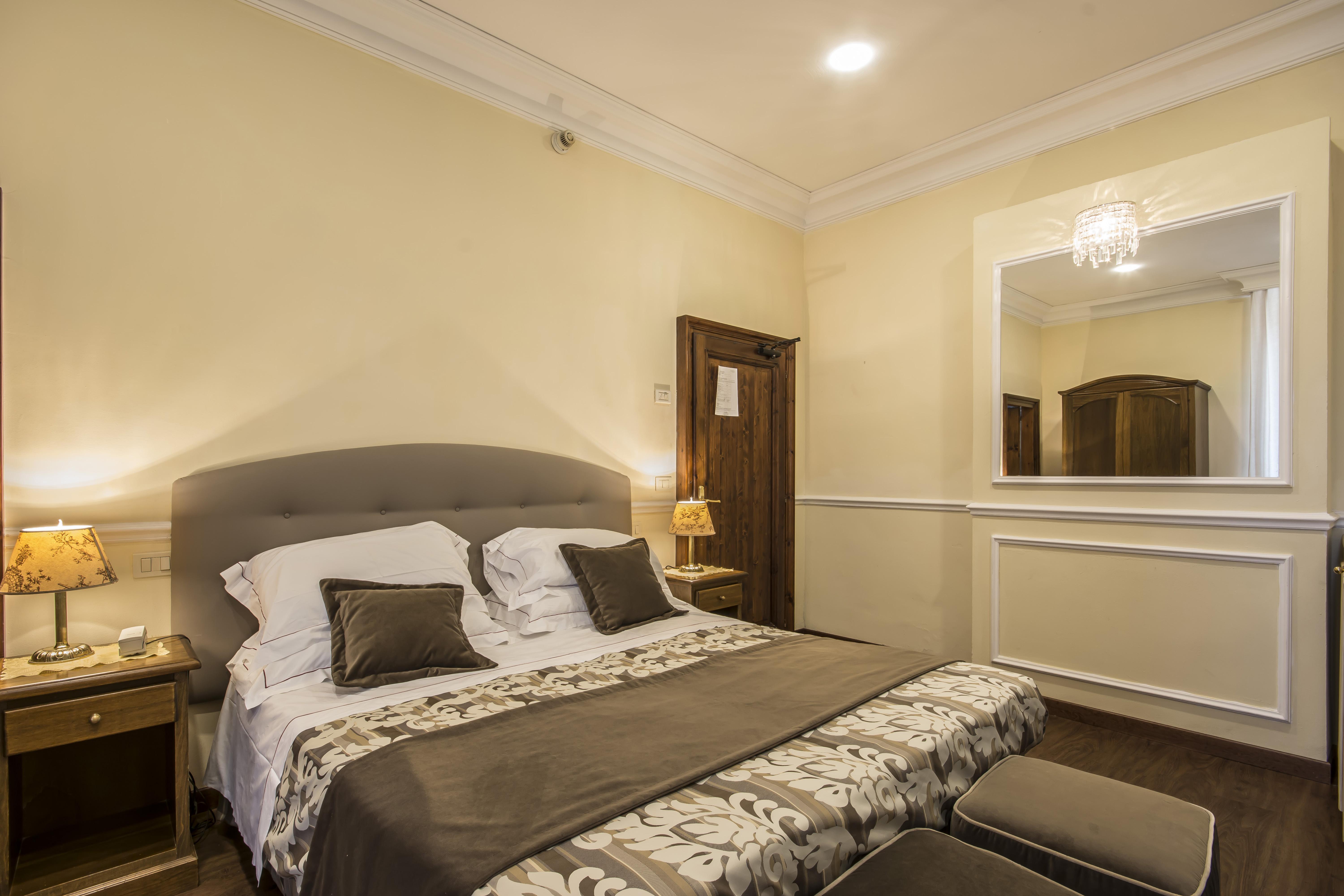 Villa Lecchi Hotel Wellness 콜레 발델사 외부 사진