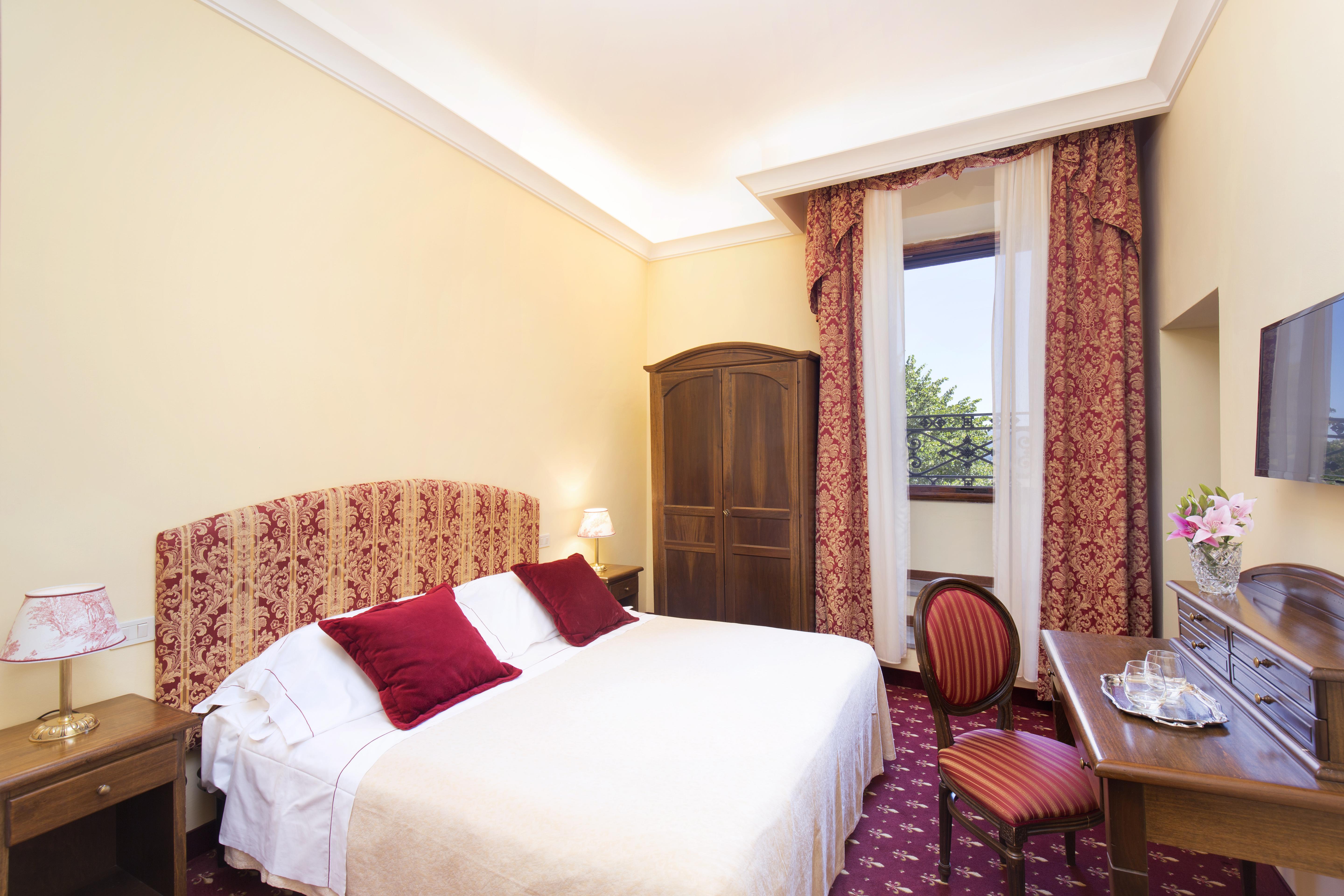 Villa Lecchi Hotel Wellness 콜레 발델사 외부 사진